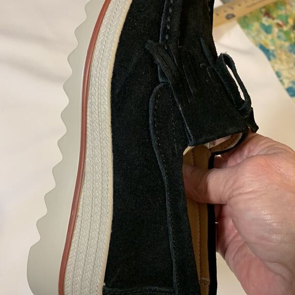Ruiatoo Size 5.5 women’s low top black platform moccasins faux suede - Picture 6 of 9